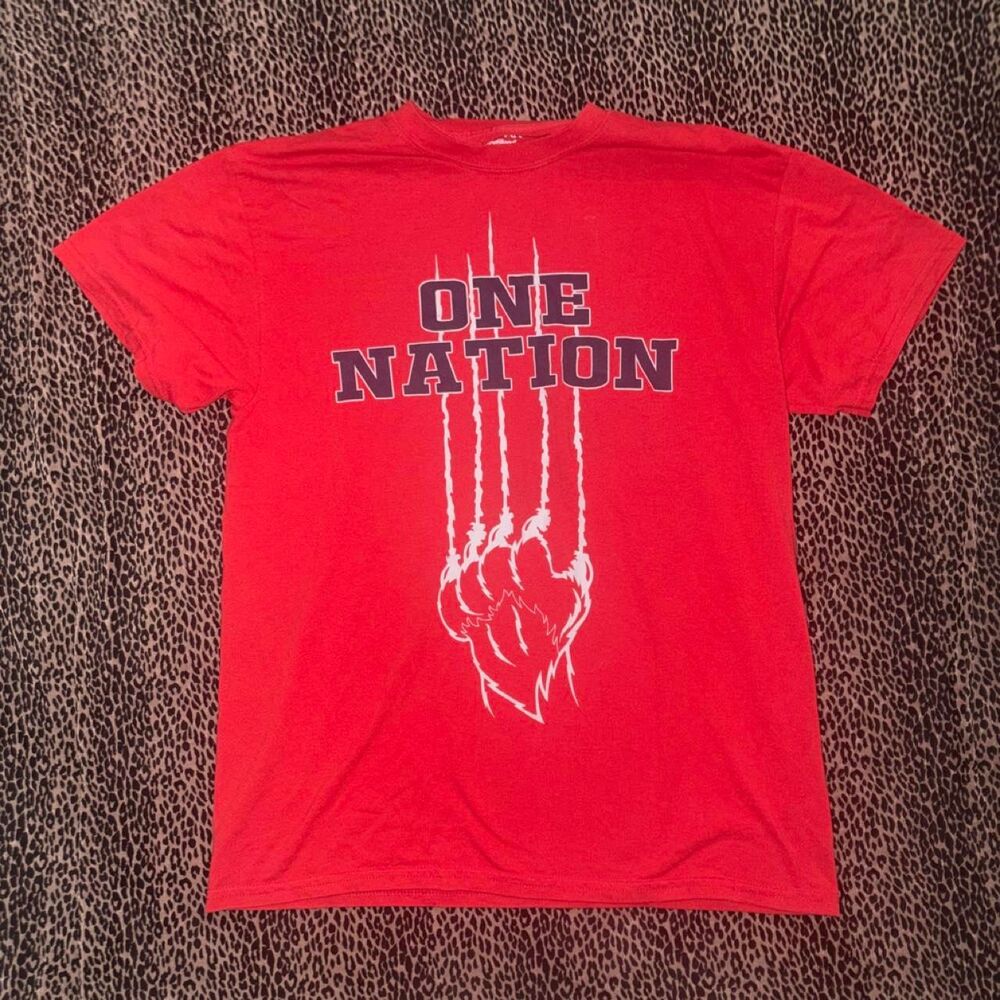 Red One Nation Graphic tee